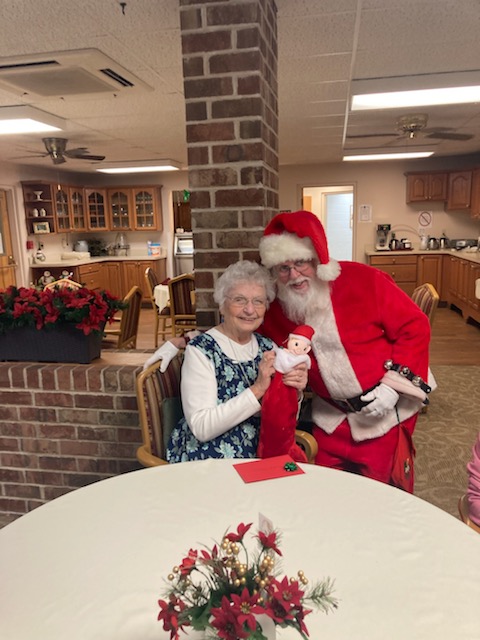 Evelyn Seaman with Santa 2